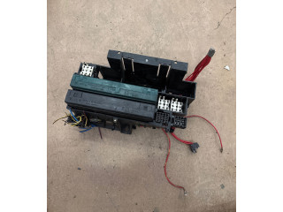 Pojistková skříňka 1378539, 6113 BMW 5 E34 1992