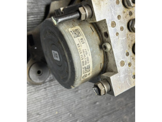 Блок АБС 5Q0614517EK, 28515876663 Volkswagen e-Golf 2014 - года