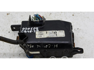 Блок предохранителей    Hyundai Coupe    