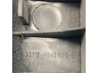 Подушка безопасности водителя 95VWF042B85B Ford Galaxy