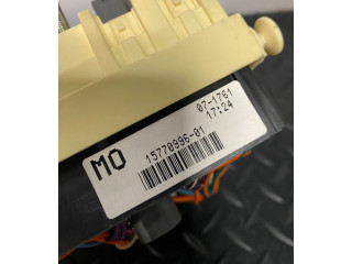 Блок предохранителей  15770996-01   Chevrolet Tahoe    