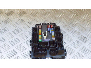 Pojistková skříňka 109440900E Tela Model S 2017