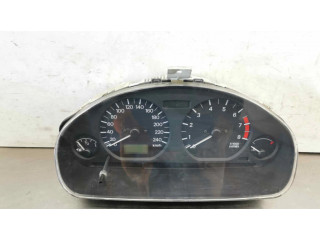 Панель приборов MR381345 Mitsubishi Carisma