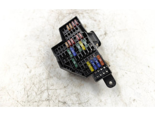 Блок предохранителей 1K2941824   Audi A6 S6 C6 4F    