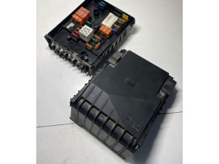 Блок предохранителей 1K0937125, 017183071 Volkswagen Jetta V