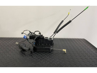 Замок багажника 15270585    Hummer H3  -  года