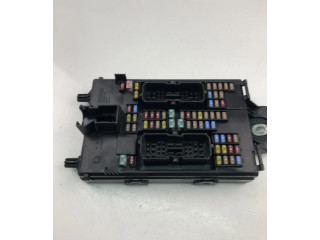 Блок предохранителей 32142591 Volvo XC90