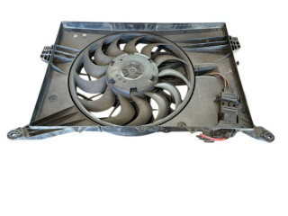 Вентилятор радиатора     0130706822, 30723105    Volvo V70 
