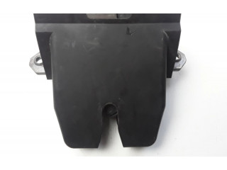 Zámek zadních dveří 31335870 Volvo V40 2015