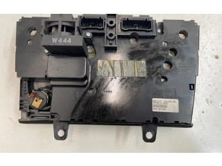 Блок управления климат-контролем 8697137   Volvo XC90