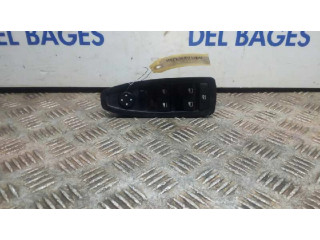 Включатель электрических окон