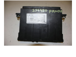 Поршень Блок предохранителей 169A4000 51900918 Fiat Panda III