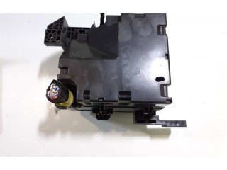 Блок предохранителей    Mitsubishi L300, Cosmos    