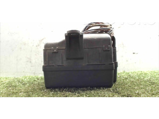 Блок предохранителей HR801576   Hyundai Sonata    