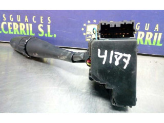 Ручка стеклоочистителей Mitsubishi Space Runner