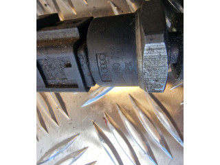 Vstřikovací lišta 057130763H, 057130758 Audi A8 S8 D3 4E