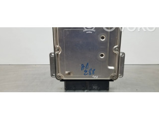 Блок управления двигателя 68328041AA, P68328041AA Jeep Compass