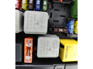 Блок предохранителей  4RA00779310, A0025428719   Mercedes-Benz GLK (X204)    