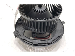 Вентилятор печки    5Q1819021B   Volkswagen Golf VII