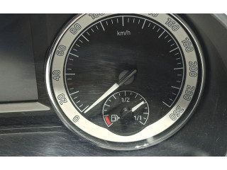 Панель приборов 5E0920751E, 5E0920751   Skoda Octavia Mk3 (5E)       