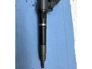 Форсунка 31336878    Volvo S90, V90  D4204T9 