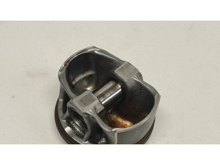 Píst 7846333, 69807081 BMW M4 F82 F83 pro benzínový motor 3.0