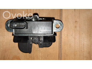 Замок задней крышки