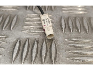 Зеркало электрическое Volkswagen Caddy 2015 - 2020 года