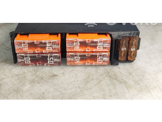 Блок предохранителей 4L0941824, AUPZ030 Audi A1