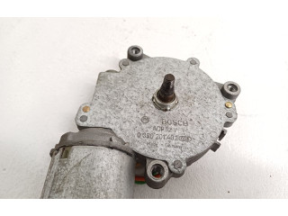 Моторчик заднего дворника 1358011    Volvo 940