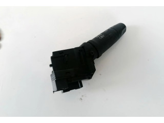 Ручка поворотов/ фонарей Nissan Almera N16 2000 - 2010 года 25540av620