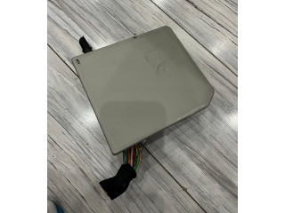 Блок предохранителей  Uch   Renault Clio III    