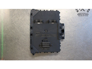 Блок предохранителей 2504244, LU5T-15604-BJCD   Ford Focus    