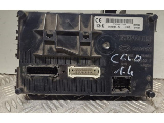 Блок предохранителей 8200207135 Renault Clio II