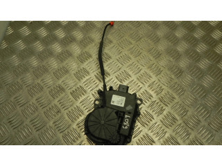 Притягиватель задней крышки