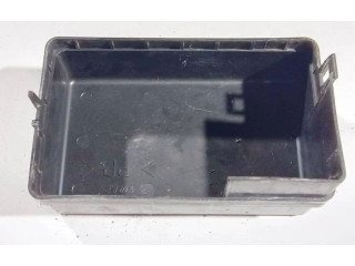 Ящик предохранителей (комплект) Mitsubishi Pajero Sport I 1996 - 2008 года