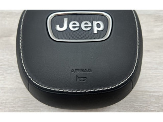 Подушка безопасности водителя 0589P1000586, P5XU982X9AB   Jeep Cherokee