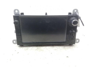 Дисплей    281153868R   Renault Clio IV