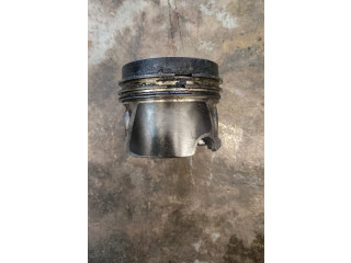  Поршень    Skoda Superb B6 (3T)  