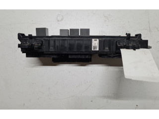 Pojistková skříňka 1034405, 103440500E Tela Model S 2016