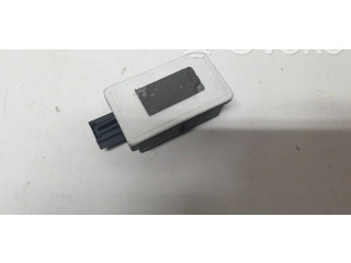 Блок управления центрального замка 31252988, S180036007   Volvo S80