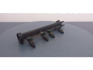 Топливная рампа 037906031AA, 037906031AA   Audi A3 S3 8L  