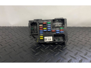 Блок предохранителей  1583951703   Chevrolet Tahoe    