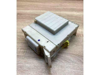 Pojistková skříňka 8273030B61, 8267230070 Lexus GS 300 350 430 450H 2005