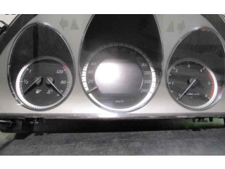 Přístrojová deska Mercedes-Benz GLK (X204) 2009 A2049004400, A2C53305419