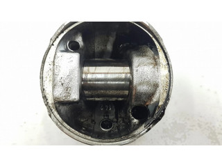 Píst 2170596, 7M5Q6200AF   Ford Focus C-MAX  pro benzínový motor 1.6  