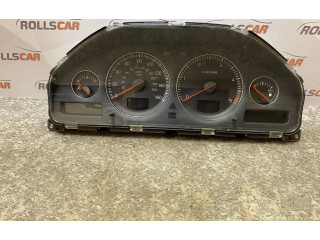 Панель приборов 8673263, 8673802 Volvo V70