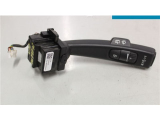 Ручка стеклоочистителей 31264169   Volvo V70