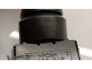 Ручка стеклоочистителей E532016 Citroen C-Crosser