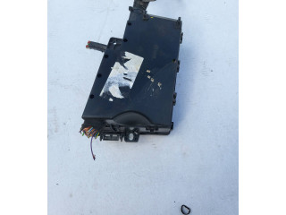 Блок предохранителей AV6T-14A142-AB, 21184 Ford Kuga II